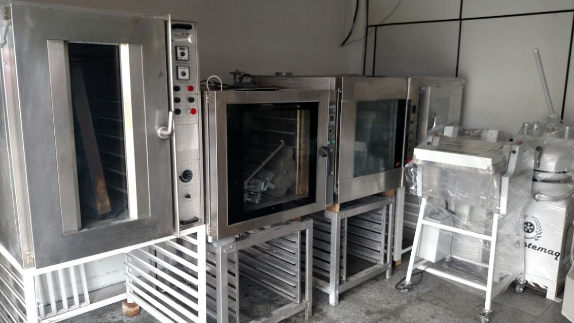 Manutenção em forno de padaria